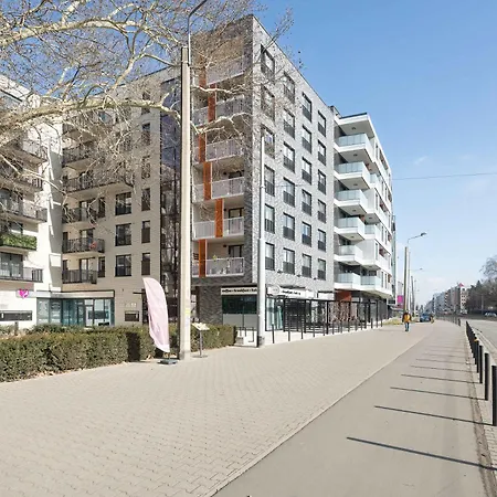 Lägenhet Prestizowy W Sercu Wroclawia Z Parkingiem I Klimatyzacja By Renters Prestige